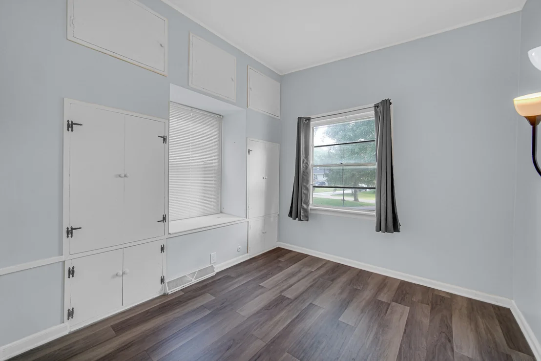 Photo of 909 Pershing Drive