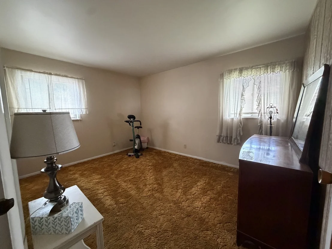 Photo of 613 Wicker Avenue