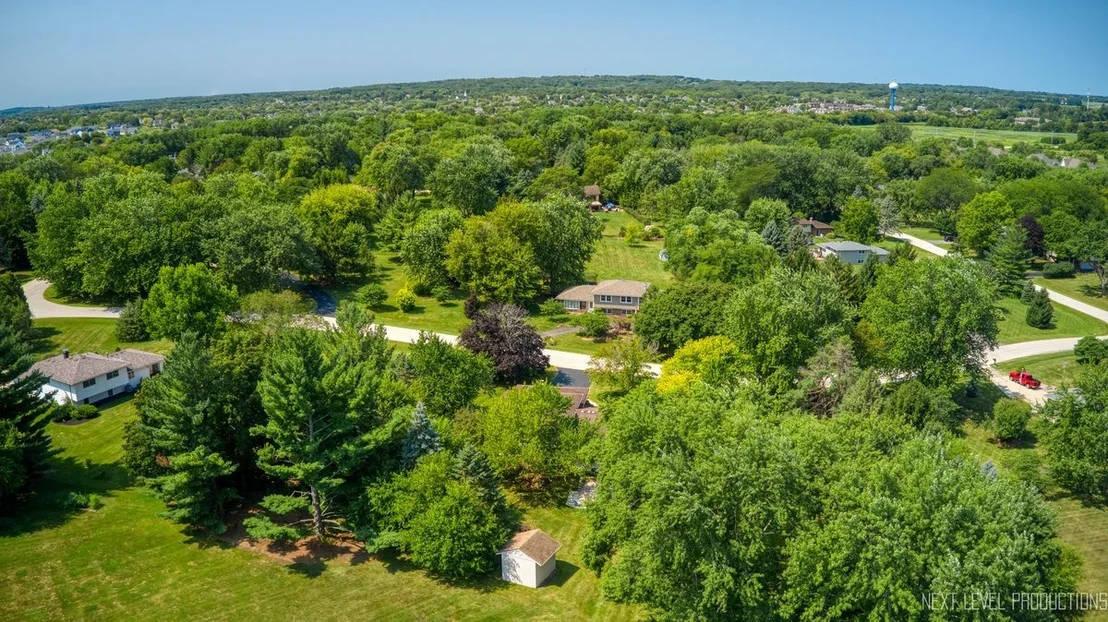 Photo of 4N849 White Pine Lane