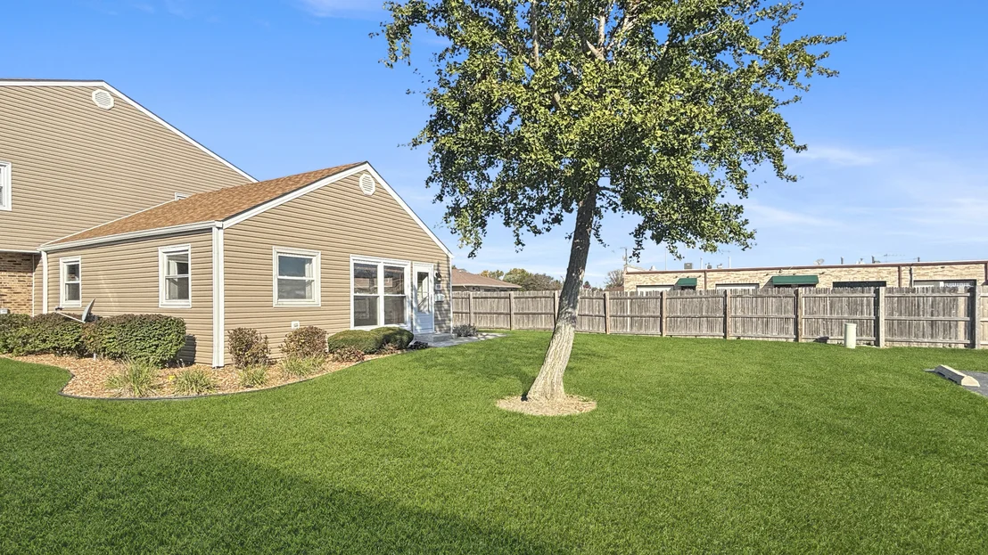 Photo of 7784 159th Place