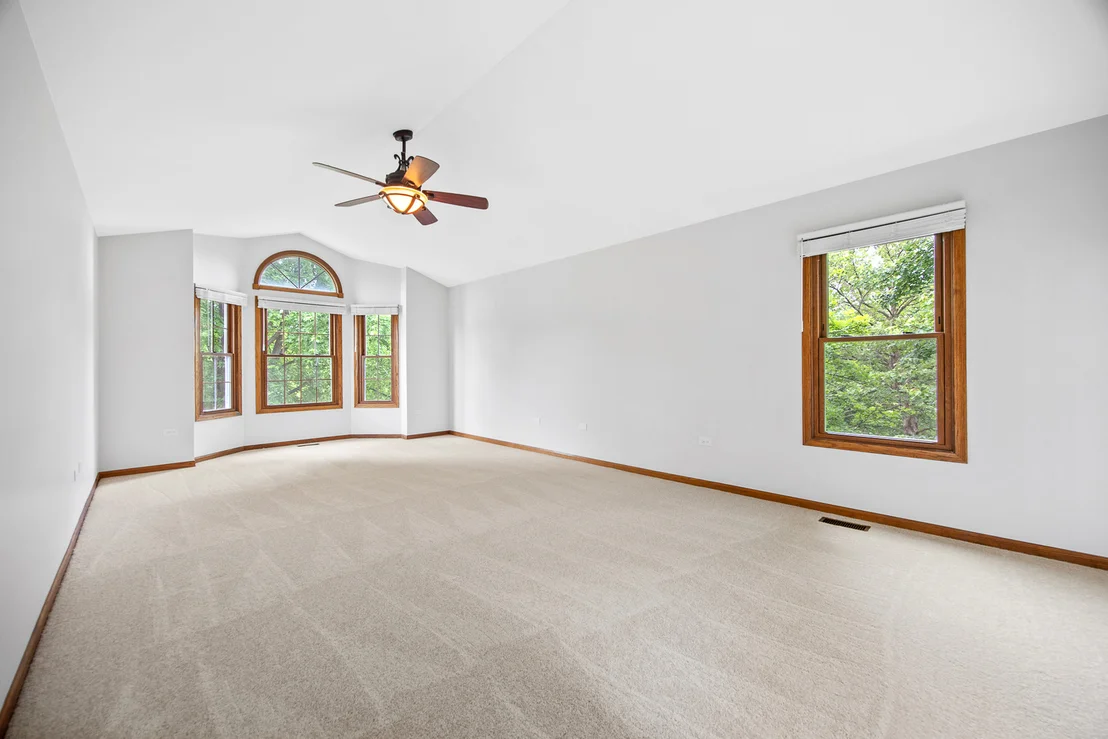Photo of 533 Springwood Lane