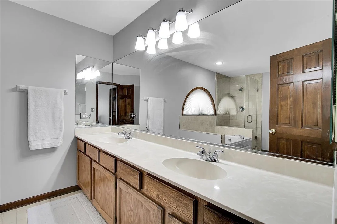 Photo of 1450 Canter Lane