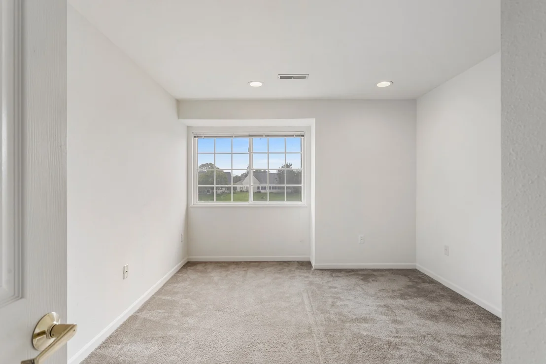 Photo of Unit 205 at 2406 Windward Boulevard