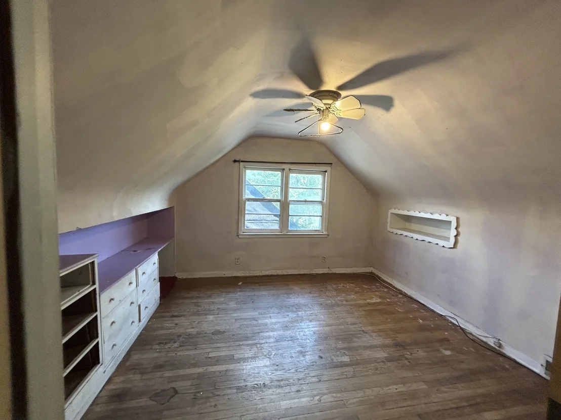 Photo of 165 W 34th Street
