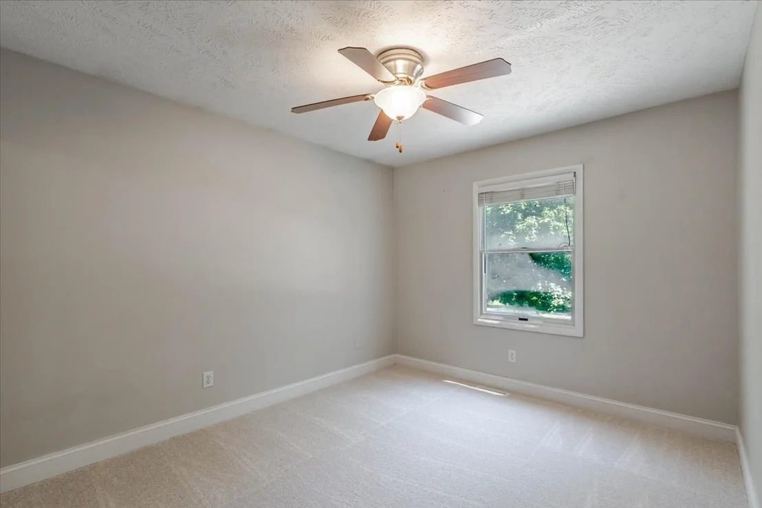 Photo of 1216 N Hershey Road