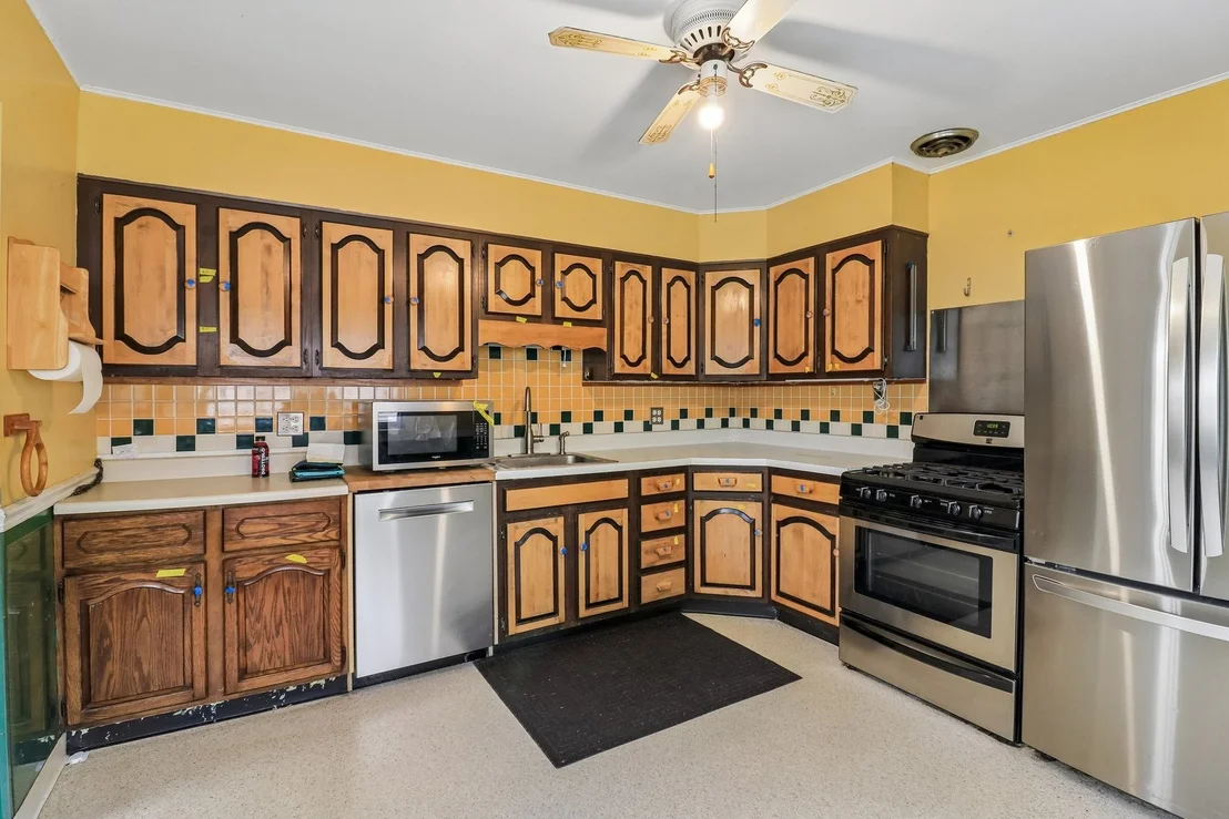 Photo of 2206 Hawk Lane