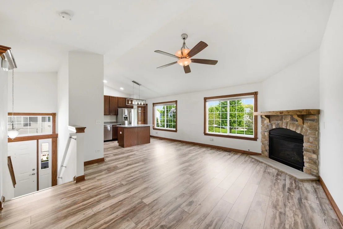 Photo of 922 Saddle Ridge Drive