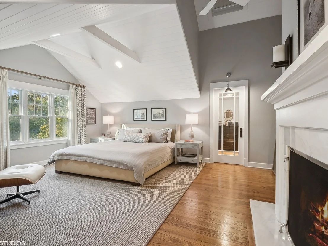 Photo of 2413 Park Place