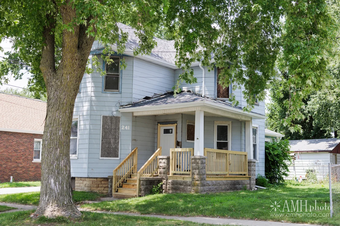 Photo of 241 W Hickory Street