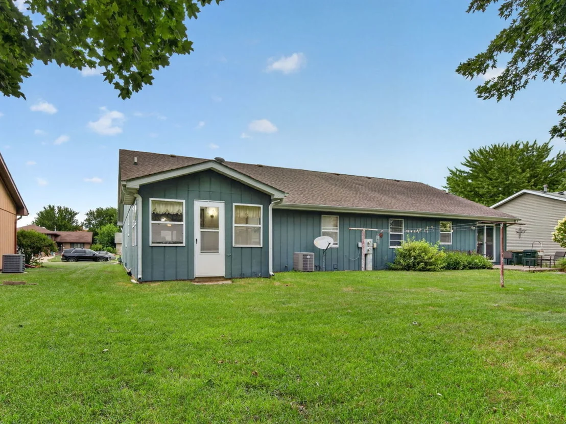 Photo of 577 Elizabeth Drive