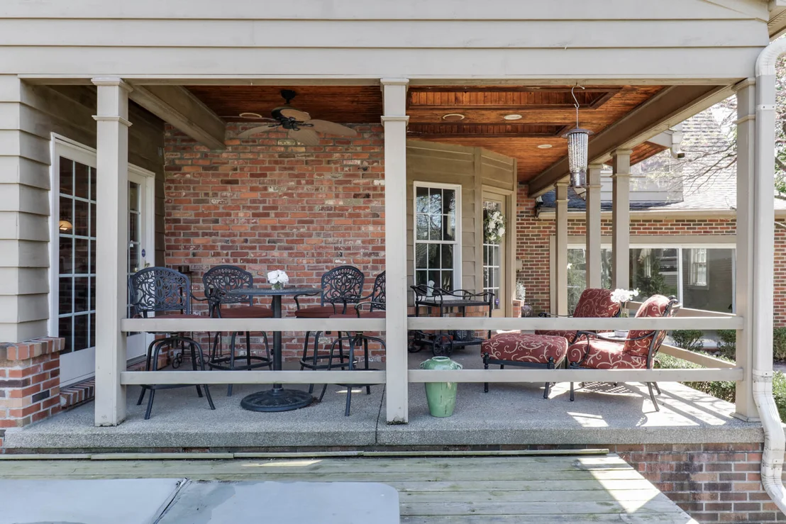Photo of 1202 Elmwood Road