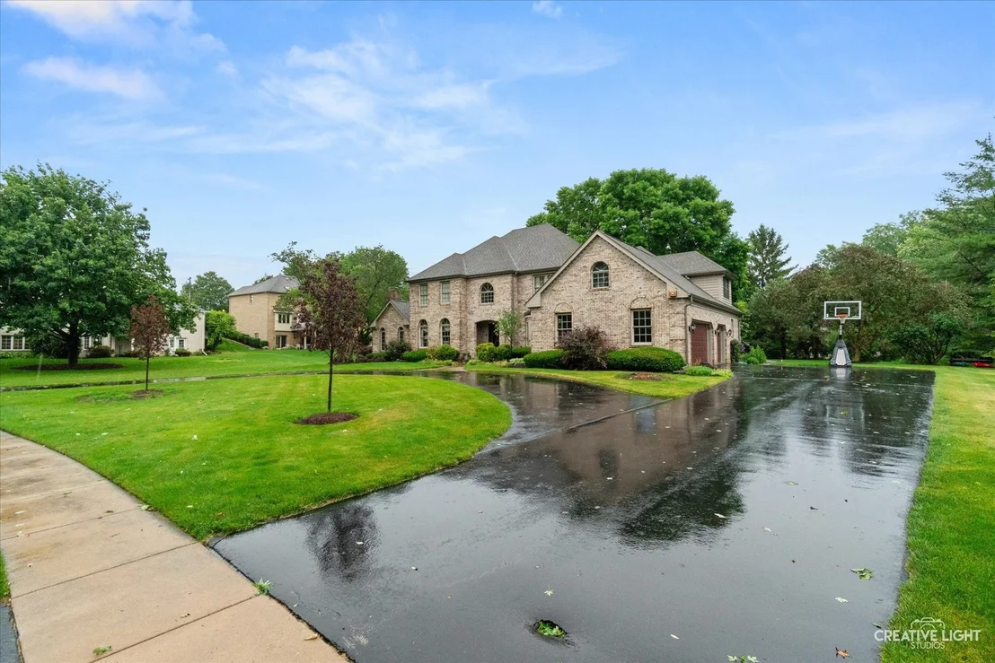 Photo of 2 Buckingham Drive