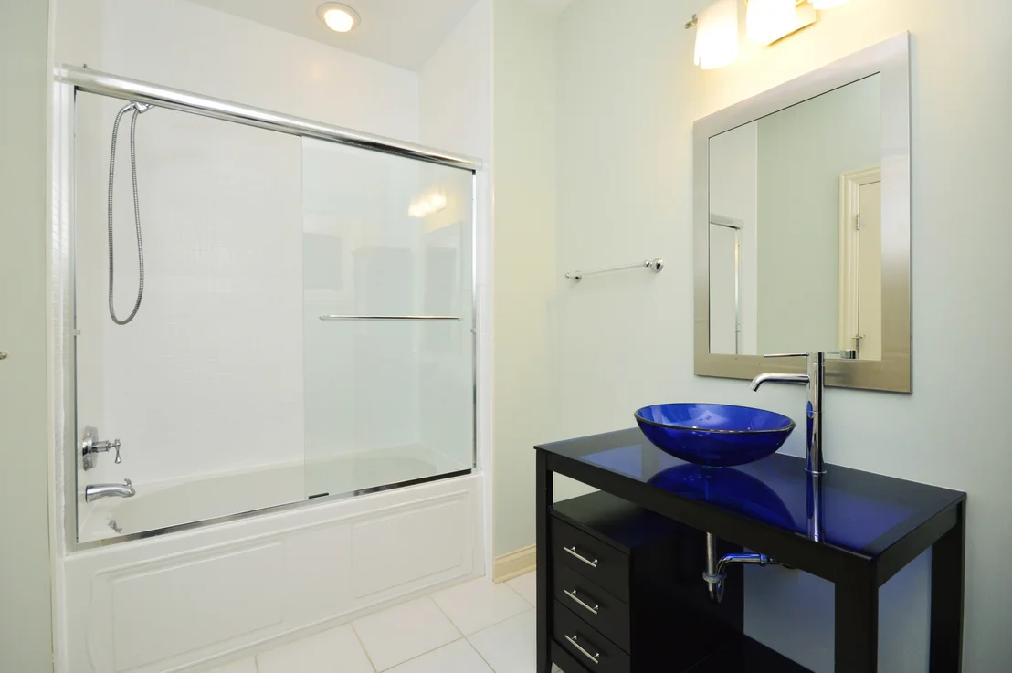 Photo of 4 ROUNDSTONE Lane
