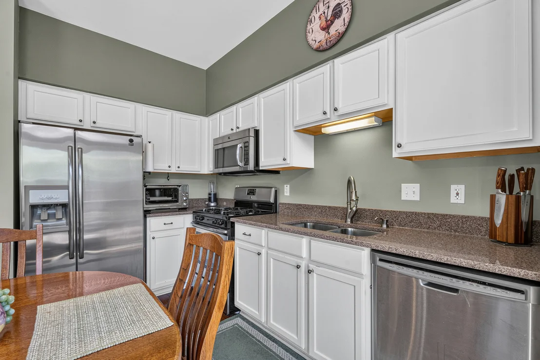 Photo of 21249 W Edison Lane