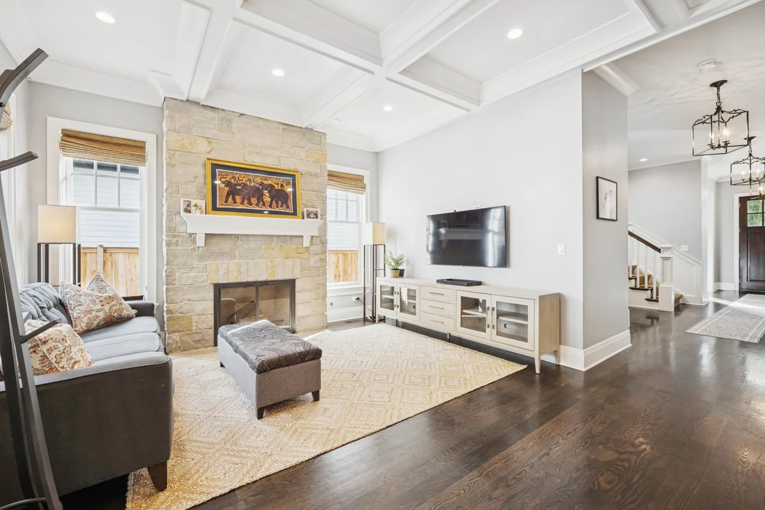 Photo of 1159 Chatfield Road