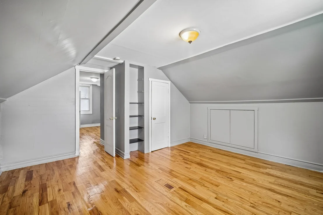 Photo of 4702 River Road