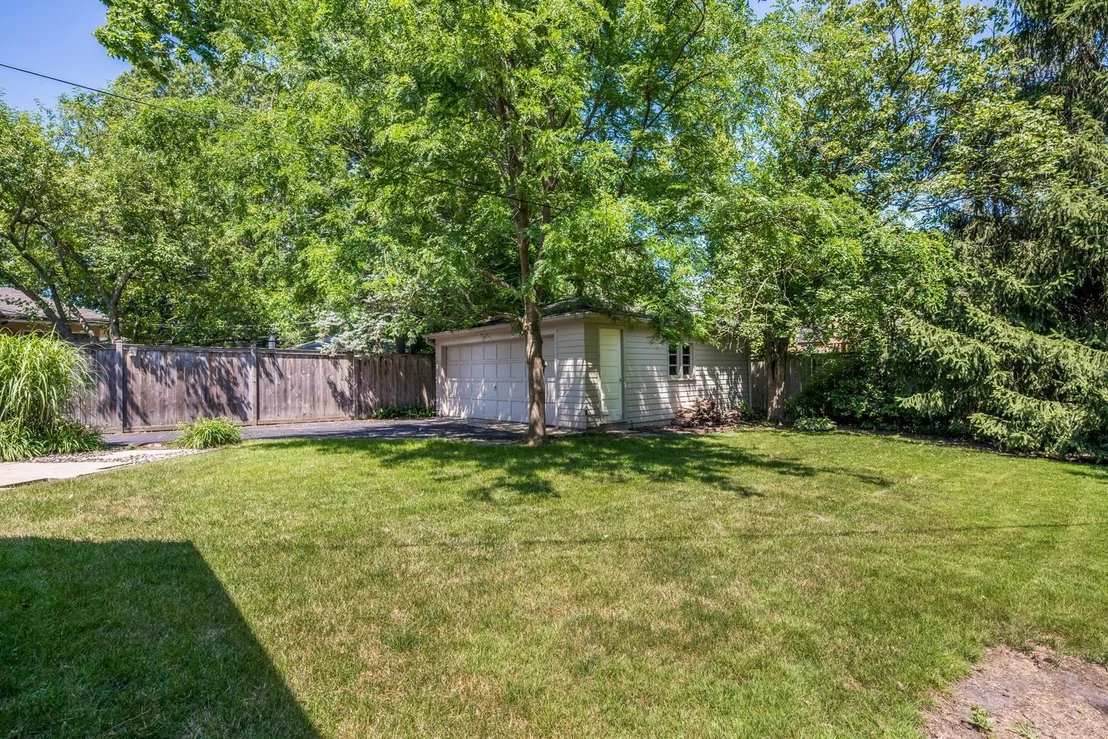 Photo of 915 Indian Road