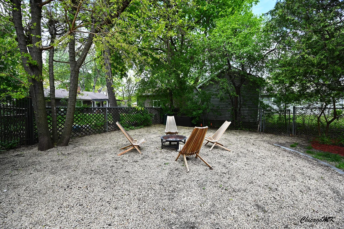 Photo of 1812 Warwick Lane
