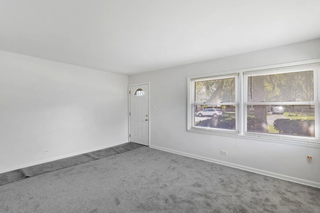 Photo of 1848 W 163rd Street