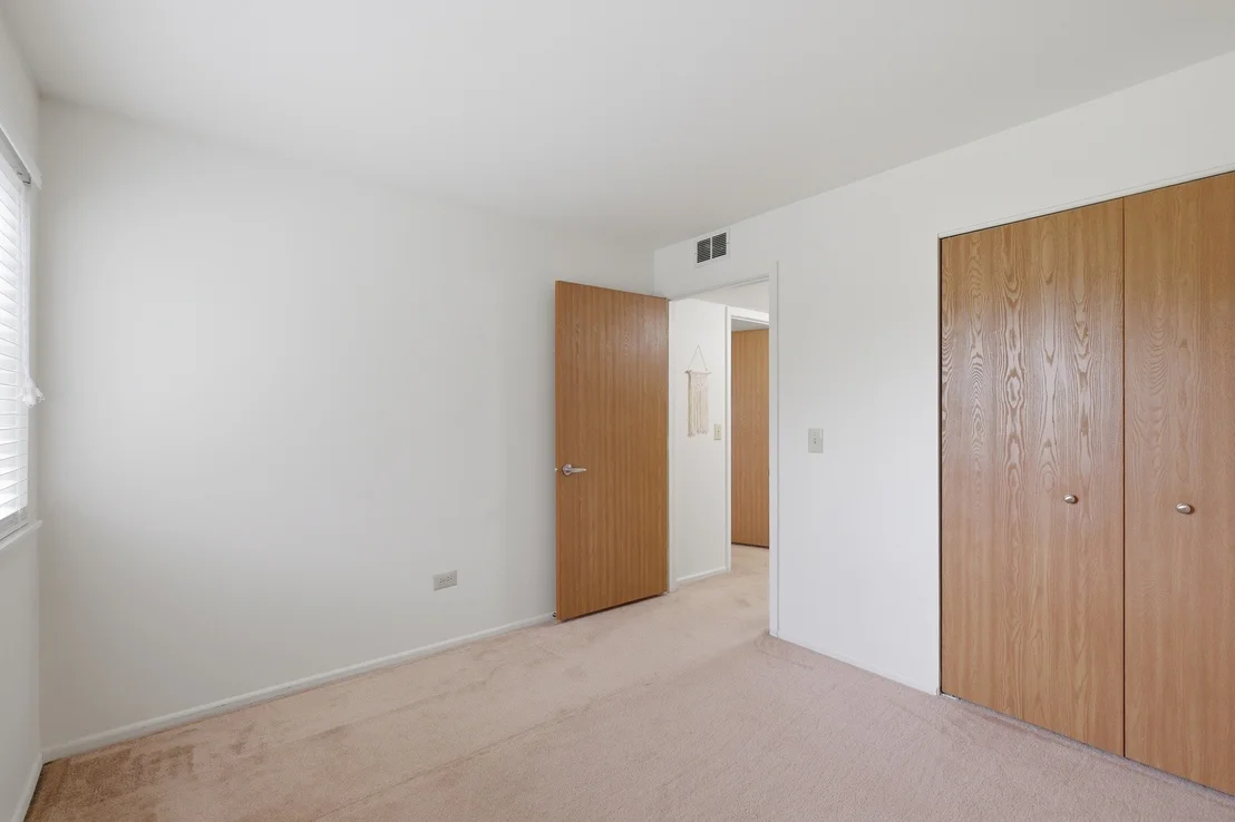Photo of Unit 1 at 442 Cromwell Circle