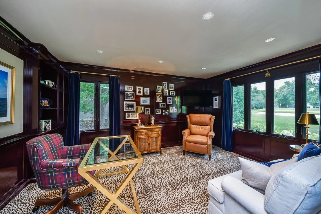 Photo of 1010 Thunderbird Lane