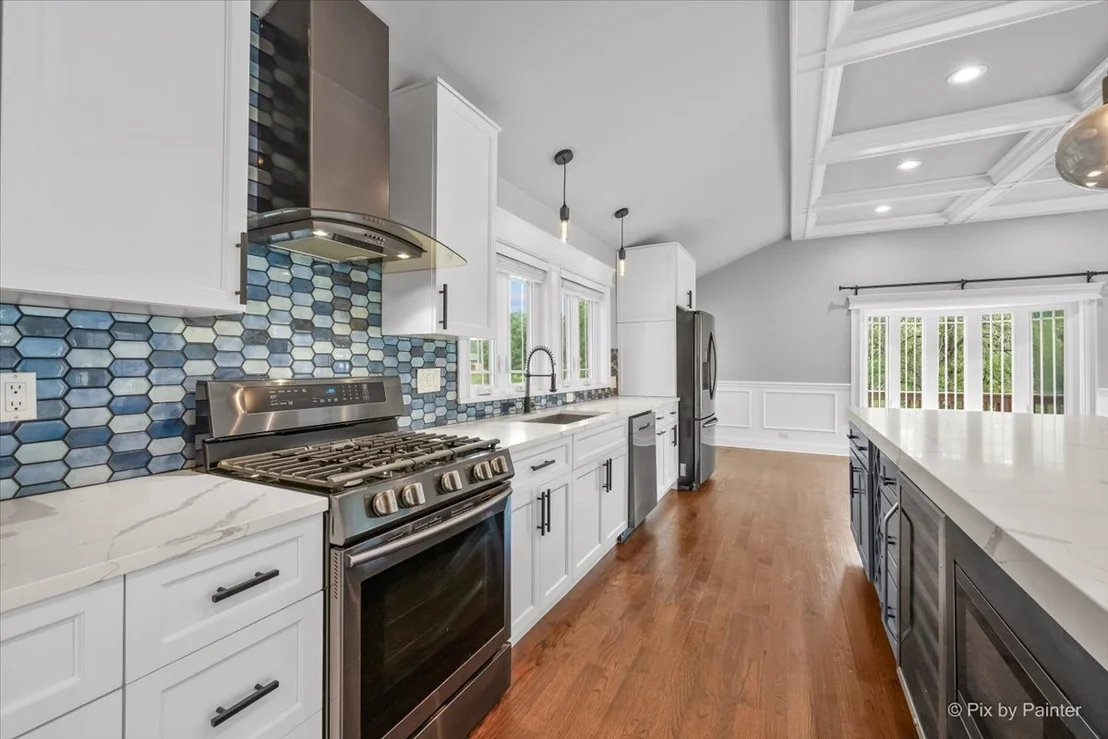 Photo of 506 Lakepoint Drive