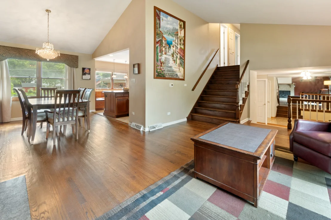 Photo of 1621 Longmeadow Drive