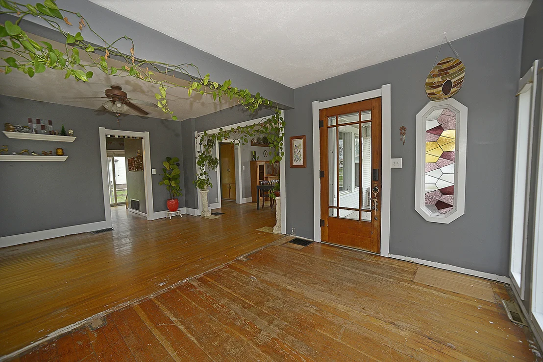 Photo of 210 6th Street