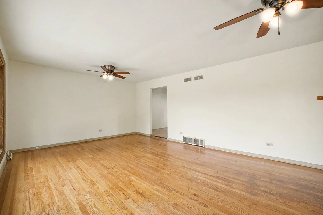 Photo of 15217 Pine Drive