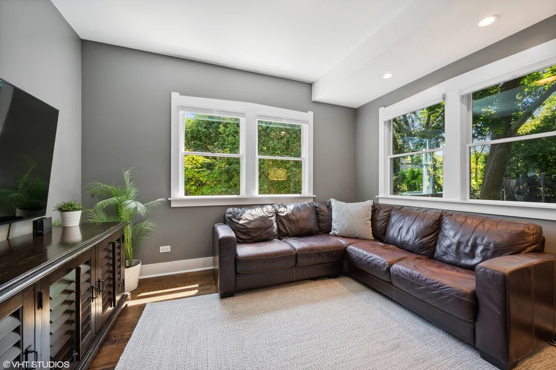 Photo of 302 Walnut Street