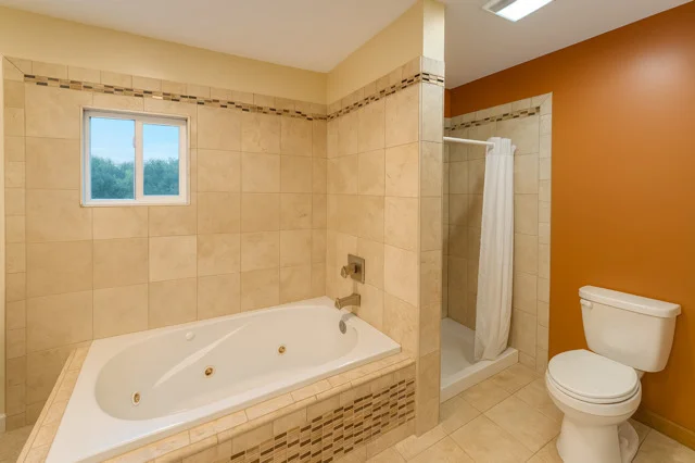 Photo of 406 Juniper Drive