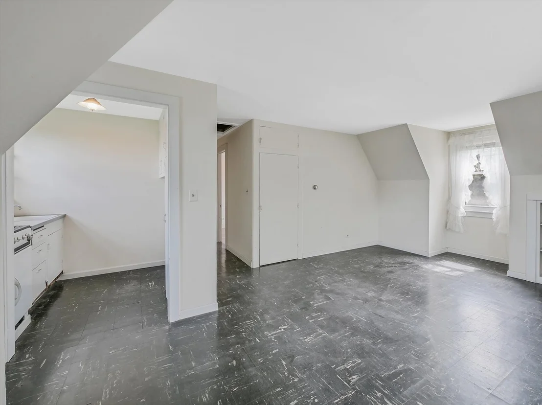 Photo of 2610 Park Lane