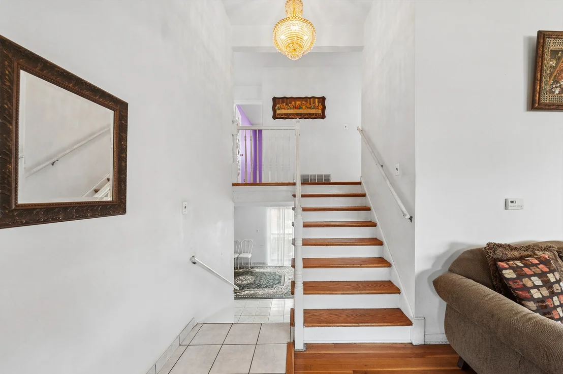 Photo of 9481 Park Lane