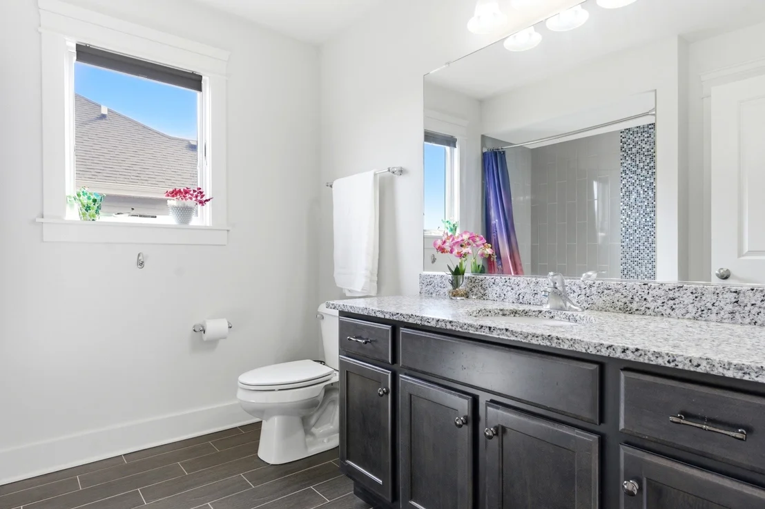 Photo of 1385 Overton Drive
