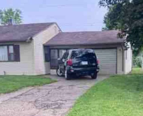 Photo of 130 Windsor Circle