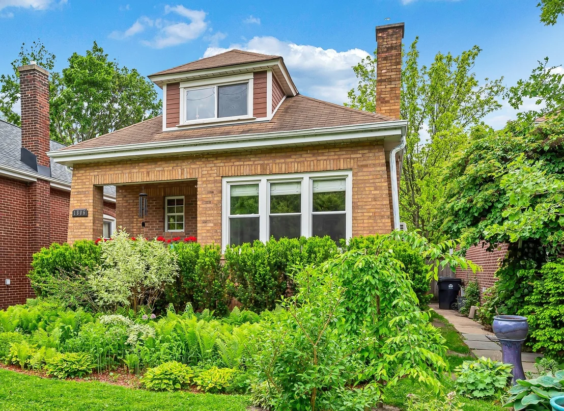 Photo of 1806 Greenleaf Street