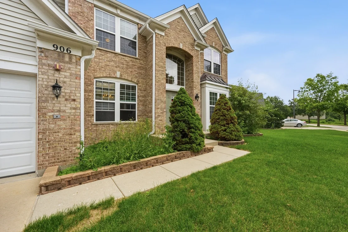 Photo of 906 Blue Ridge Drive