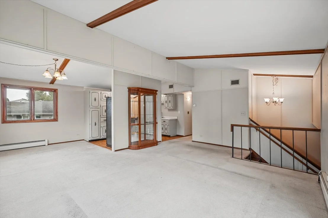 Photo of 814 Pinecrest Drive