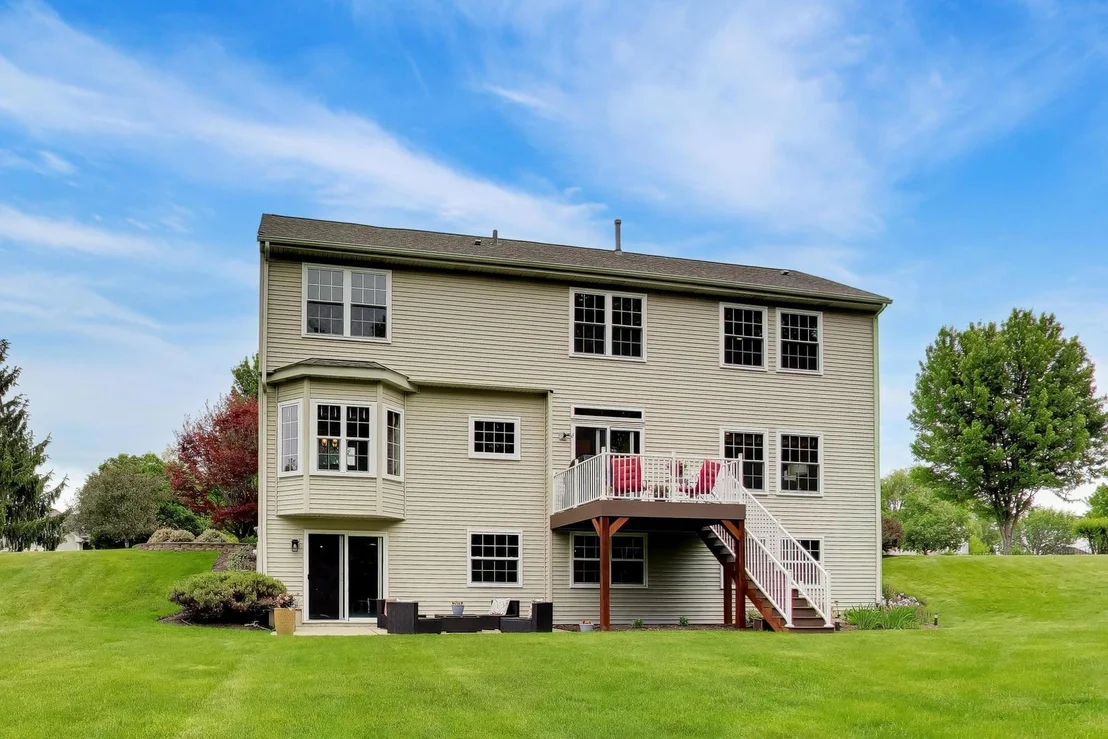 Photo of 435 Oak Grove Circle