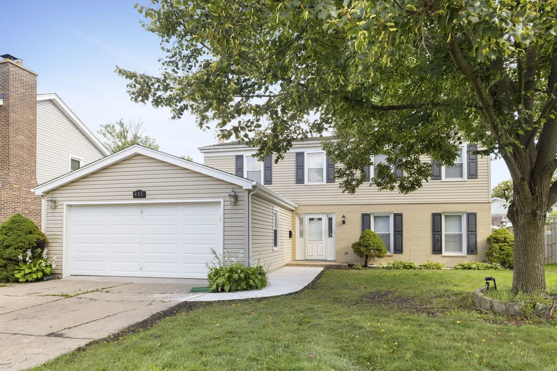 Photo of 421 COLLEN Drive