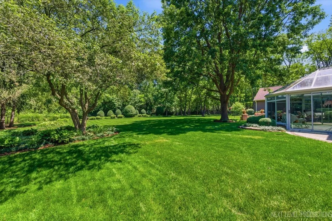 Photo of 990 Pinecrest Drive