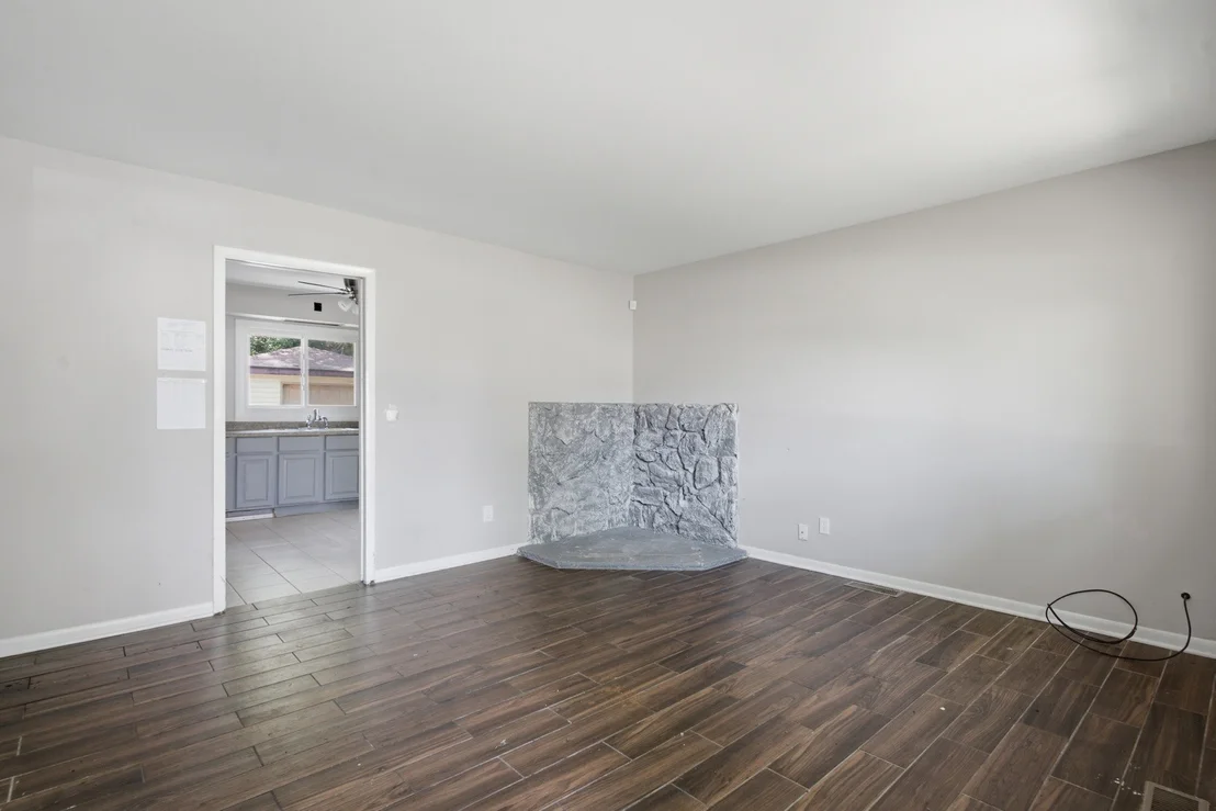 Photo of 703 Circle Drive