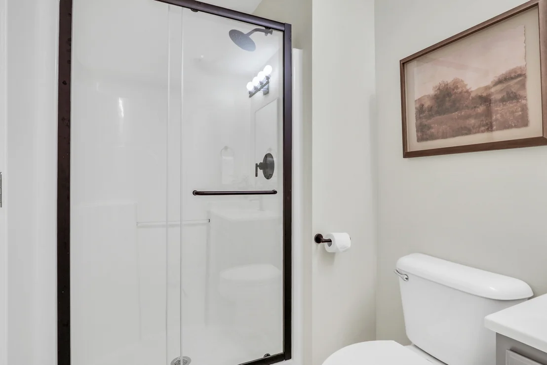 Photo of 983 Ellsworth Drive