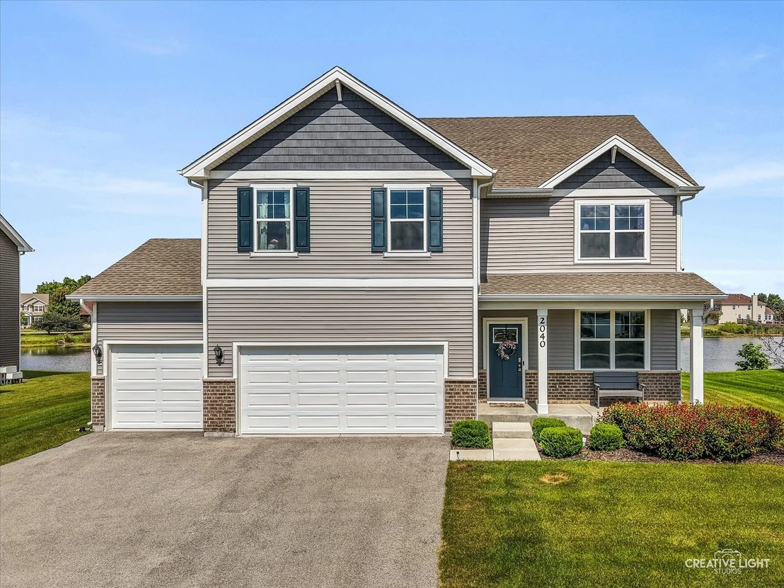 Photo of 2040 Legacy Pointe Boulevard