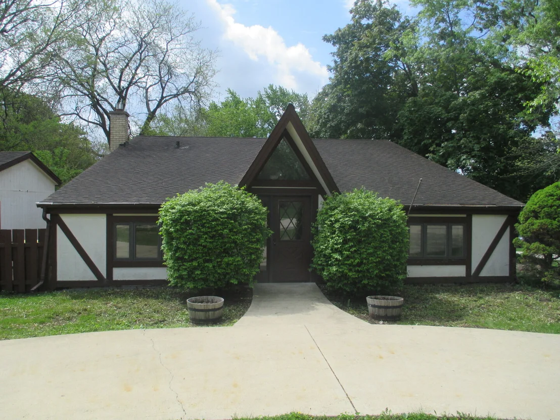 Photo of 2N131 Willard Street