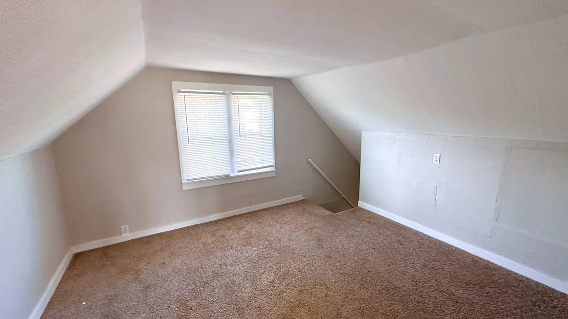 Photo of 3728 Chicago Road