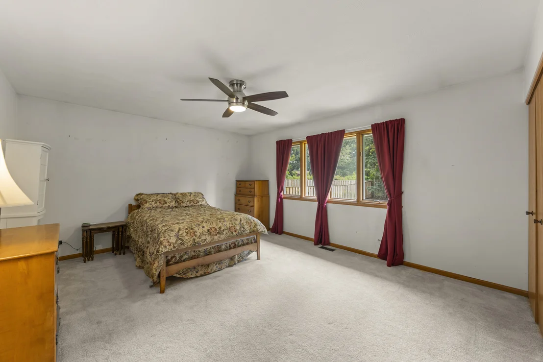 Photo of 1161 Wakefield Lane