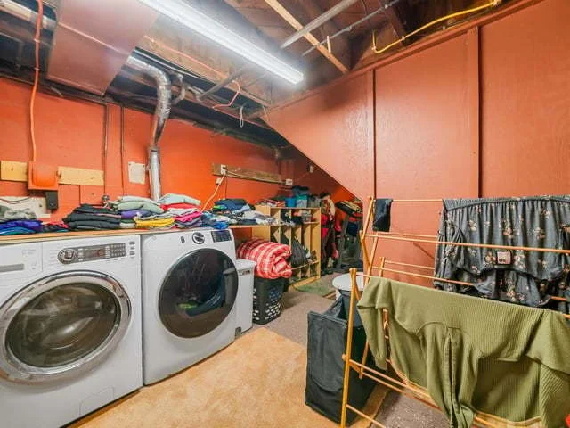 Photo of 110 N Maple Avenue