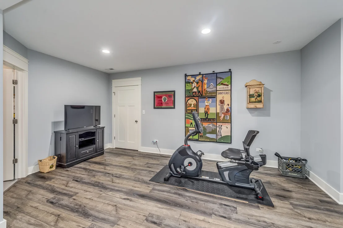 Photo of 8N669 Edgewood Road