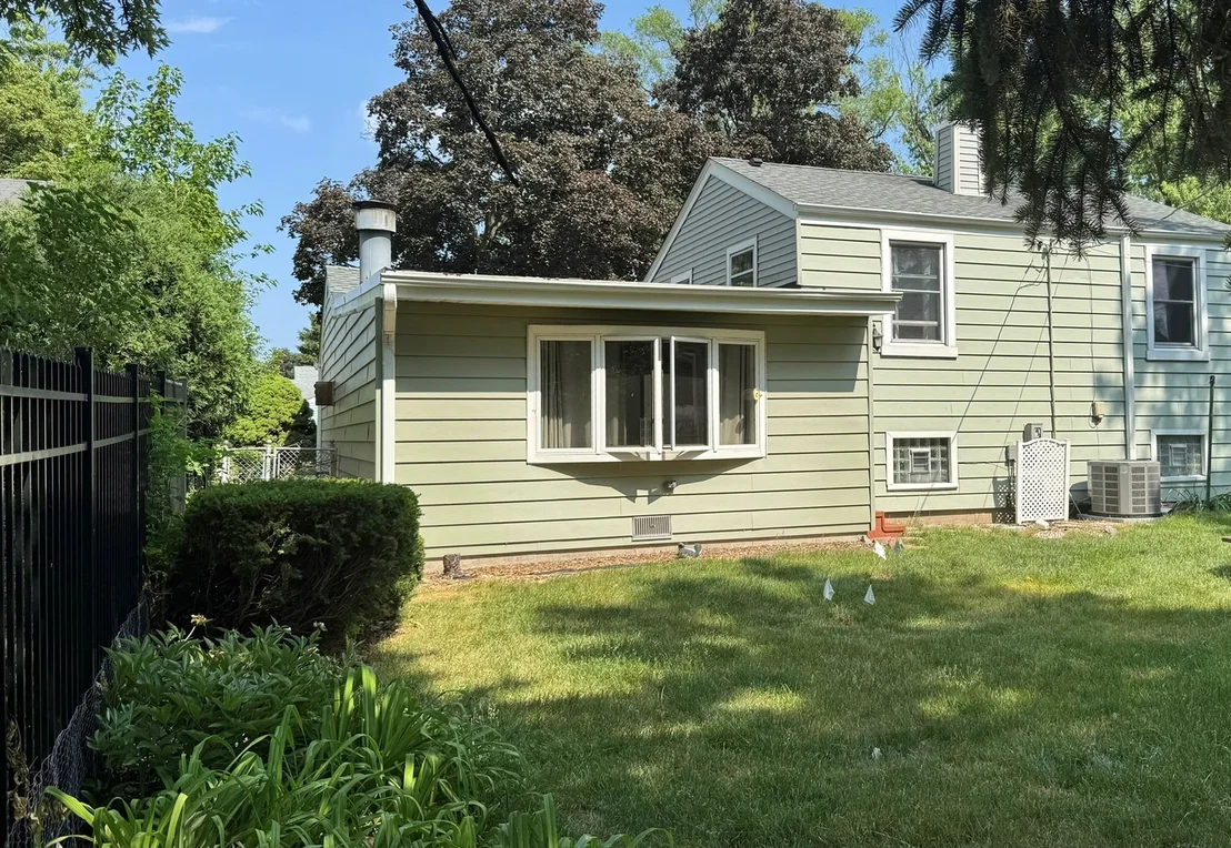 Photo of 960 Alfini Drive